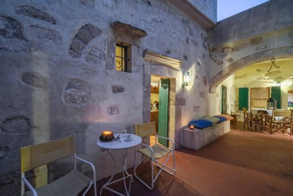 Moundros 1620 Venetian Residence Esterno foto